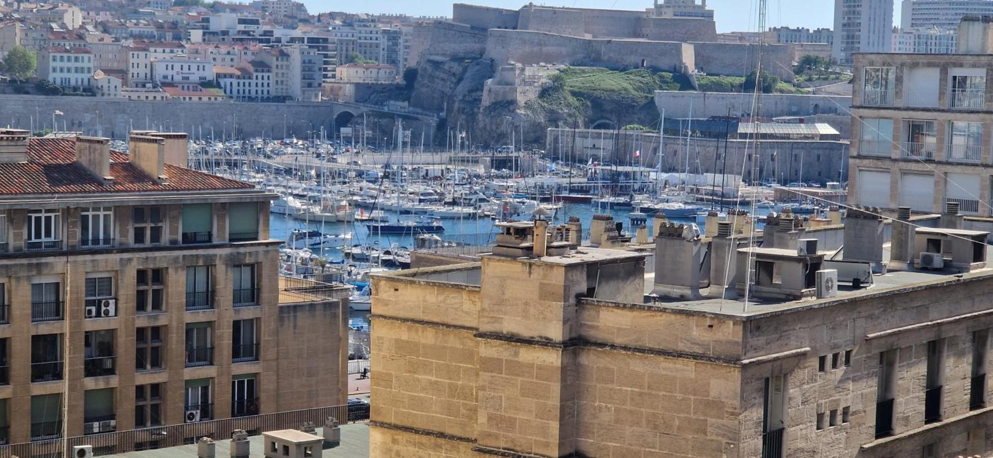 Le Perchoir Du Panier Apartment Marseille Exterior photo